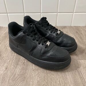 Black Nike Air Force 1 Sneakers